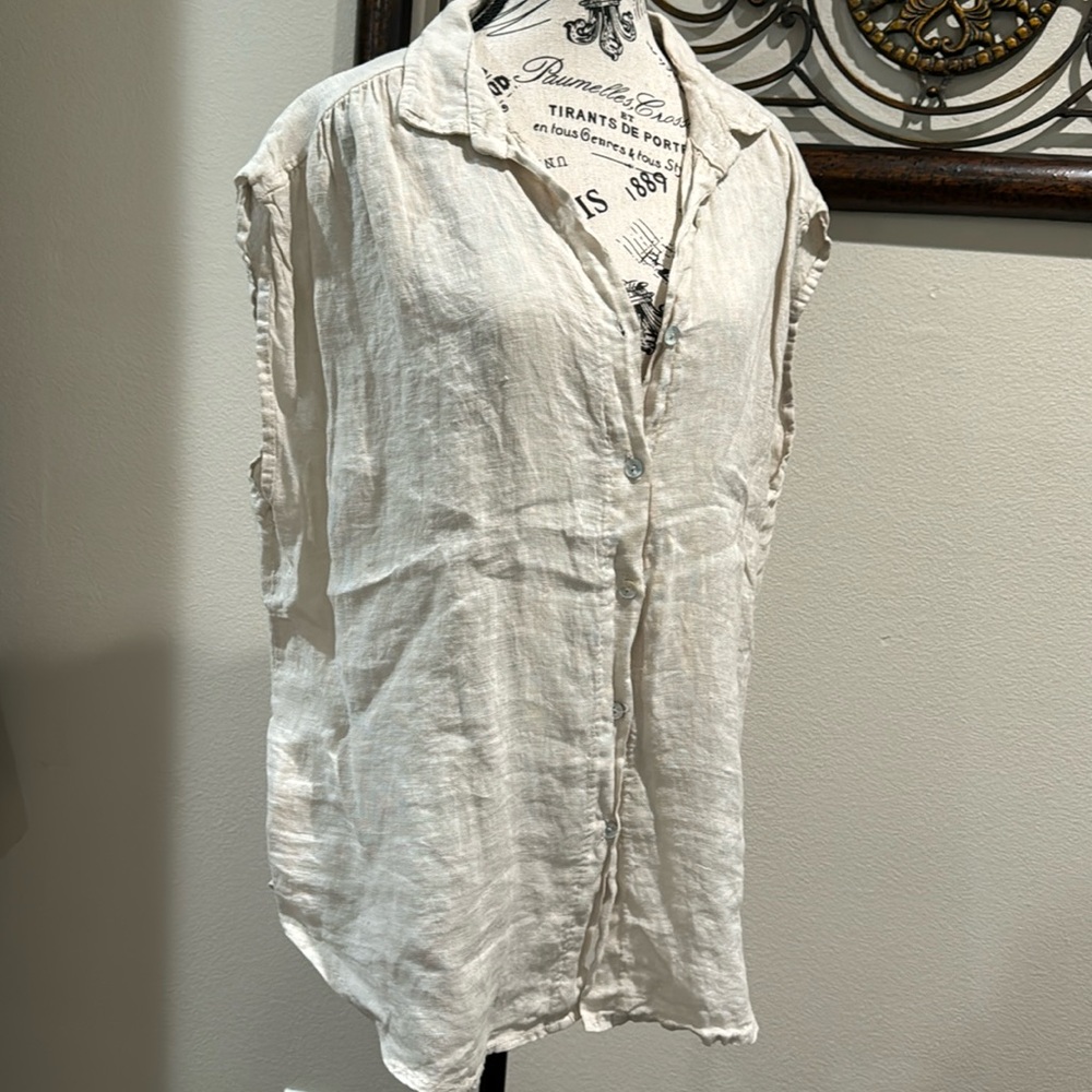 Meo Meli button down top
